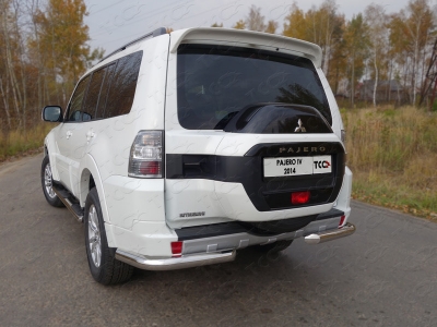 Защита заднего бампера уголки 76 мм ТСС для Mitsubishi Pajero 4 2014-2021