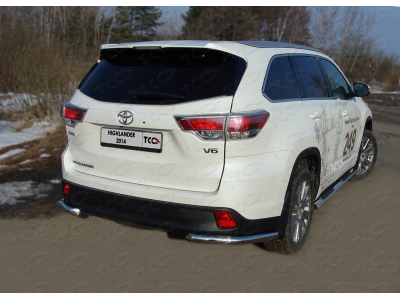 Защита заднего бампера уголки 60 мм ТСС для Toyota Highlander 2014-2016