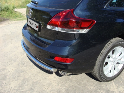 Защита заднего бампера центральная 60 мм ТСС для Toyota Venza 2012-2017