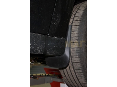 Брызговики передние 2 штуки Frosch для Mitsubishi Outlander 2012-2014