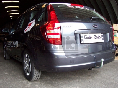 Фаркоп оцинкованный Galia шар BMA съёмный на универсал для Kia Ceed 2007-2012
