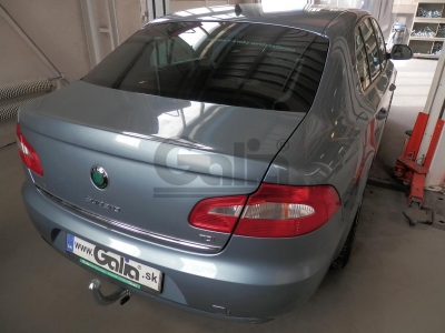 Фаркоп оцинкованный Galia шар A на седан и универсал для Skoda Superb 2008-2015