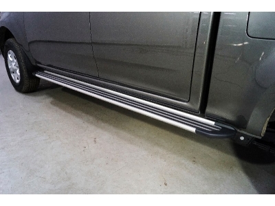 Пороги алюминиевые Slim Line Silver ТСС для Great Wall Wingle 2020-2021