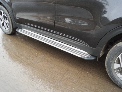 Пороги алюминиевые Slim Line Silver для Kia Sportage 2019-2021