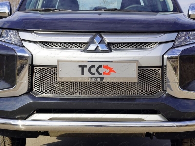 Защита передняя овальная 75х42 мм ТСС для Mitsubishi L200 2019-2021