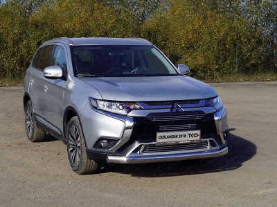 Решетка радиатора нижняя 12 мм для Mitsubishi Outlander 2018-2021