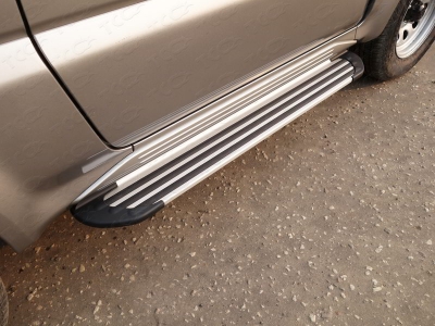 Пороги алюминиевые Slim Line Silver ТСС для Suzuki Jimny 2002-2011