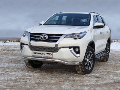 Защита переднего бампера волна 76 мм ТСС для Toyota Fortuner 2017-2020