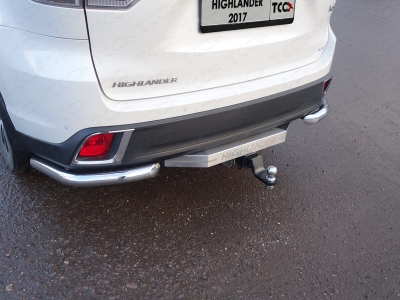Защита задняя уголки 60 мм ТСС для Toyota Highlander 2017-2020