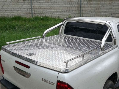 Защита кузова пикапа 75х42 мм ТСС для Toyota Hilux 2015-2021