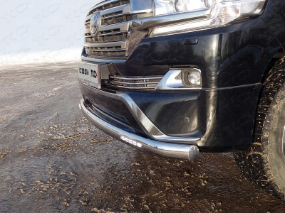 Накладка решётки радиатора 12 мм ТСС для Toyota Land Cruiser 200 Executive 2016-2021