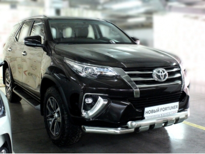Защита переднего бампера Shark 76 мм для Toyota Fortuner 2017-2020