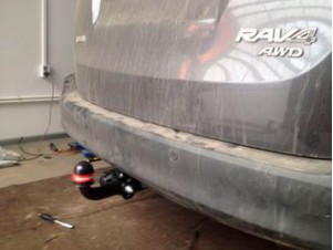 Фаркоп Bosal на Toyota RAV4 № 3084-A