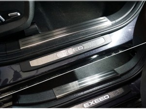 Накладки на пластиковые пороги (лист шлифованный с полосой) 4 шт для Exeed VX 2.0L 4WD 2021 – н.в. EXEEDVX21-04