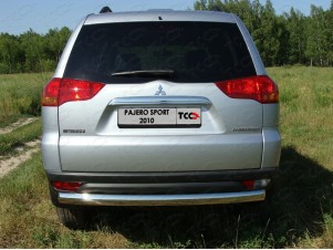 Рамка номерного знака Mitsubishi Pajero Sport (комплект)