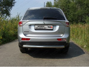 Рамка номерного знака Mitsubishi Outlander (комплект)