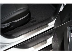Накладки на пороги (лист шлифованный) 4шт для Isuzu D-Max 2019 – н.в. ISDMAX19-06