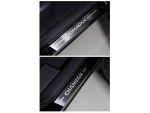 Накладки на пороги лист шлифованный надпись Changan 4 шт для Changan CS75 № CHANCS7520-04