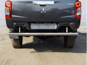 Защита задняя овальная центральная 120х60 мм для Mitsubishi L200 № MITL20019-45